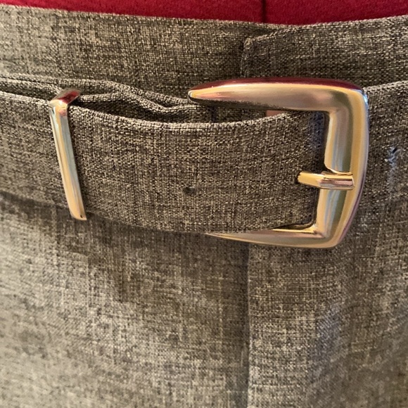 Amerique du Nord Pleated Trousers with matching belt - Picture 9 of 13